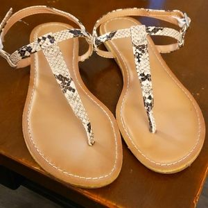 FAUX SNAKE SKIN SANDALS
